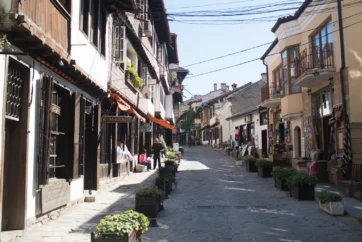 Traditional streets of Tarnovo | Bulgaria: Old Europe Traditional streets of Tarnovo