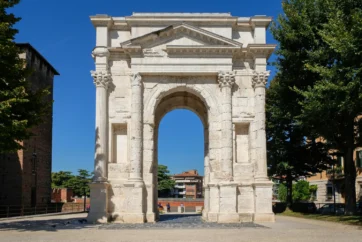 Porta Gavi, Verona | Verona and Lake Garda Porta Gavi, Verona | Verona and Lake Garda