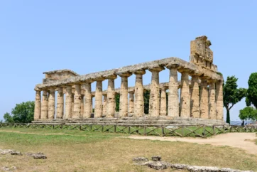 Superbly preserved Greek temples at Paestum | Campania: Pompeii Beyond its Walls