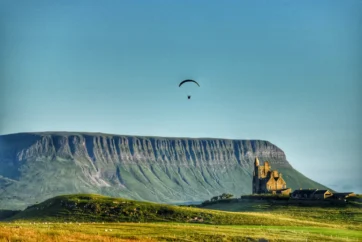 Benbulben Mountain, Sligo | Éire’s Land of Heart’s Desire Benbulben Mountain, Sligo | Éire’s Land of Heart’s Desire