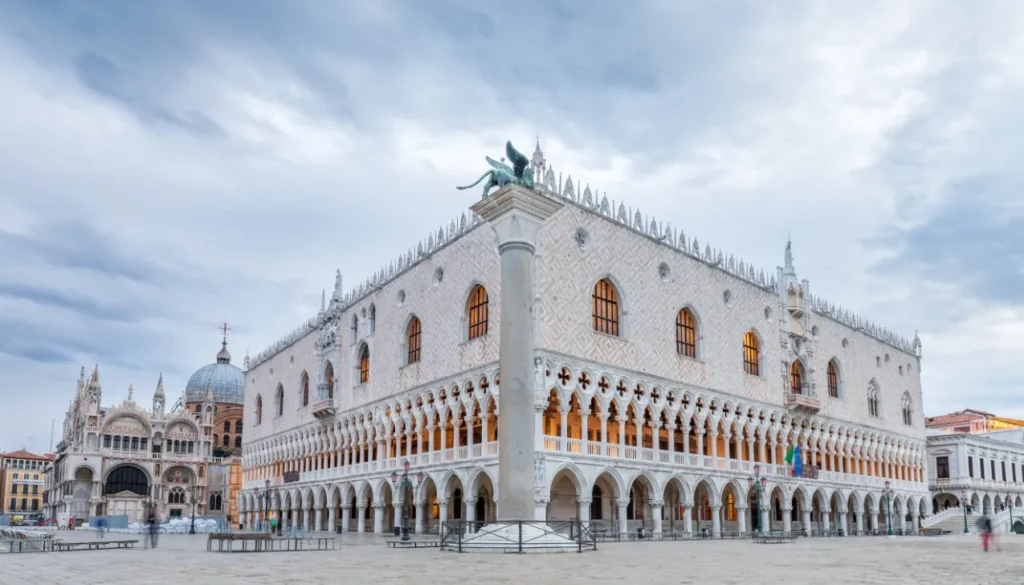 The Doge's Palace | The Real Venice: From Doges to Docks