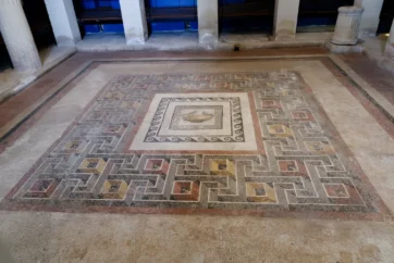 Floor mosaic in the Roman House, Rabat | Malta Through Millennia Floor mosaic in the Roman House, Rabat | Malta Through Millennia