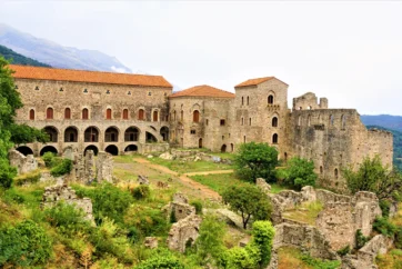 Palace at Mystras | Cradle of Greece Palace at Mystras | Cradle of Greece
