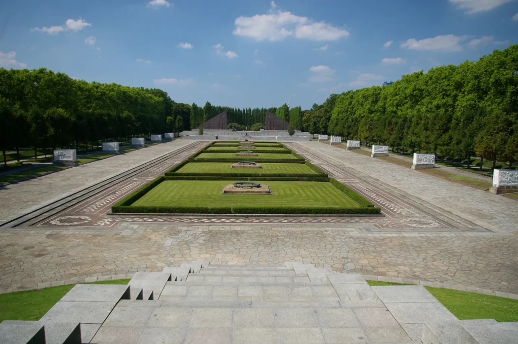 Treptower Park | Berlin: Irresistibly Intriguing